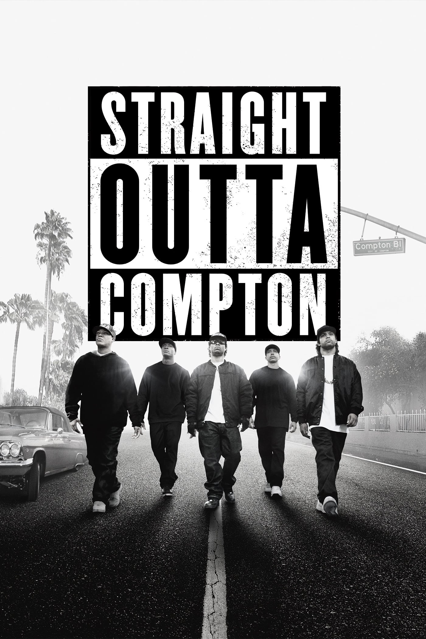  Straight Outta Compton 